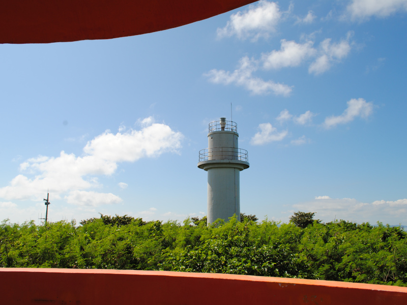 津堅島灯台